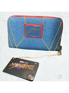Marvel X Loungefly Ms Marvel Cosplay Zip Around Wallet NWTS Licensed Marvel NWT